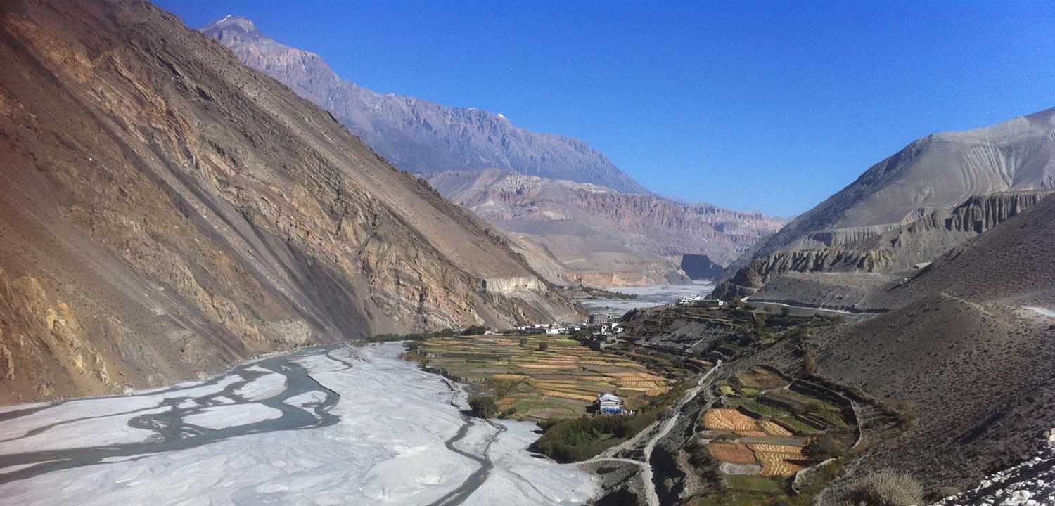 AT 027 - UPPER MUSTANG TREK