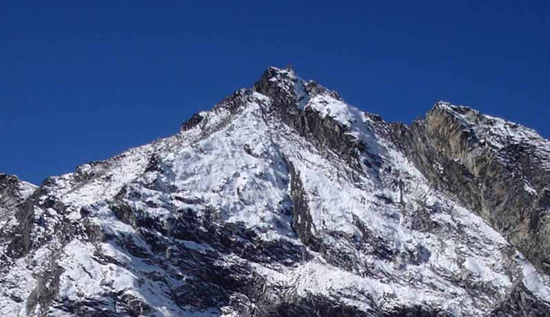 Pokalde Peak Climbing